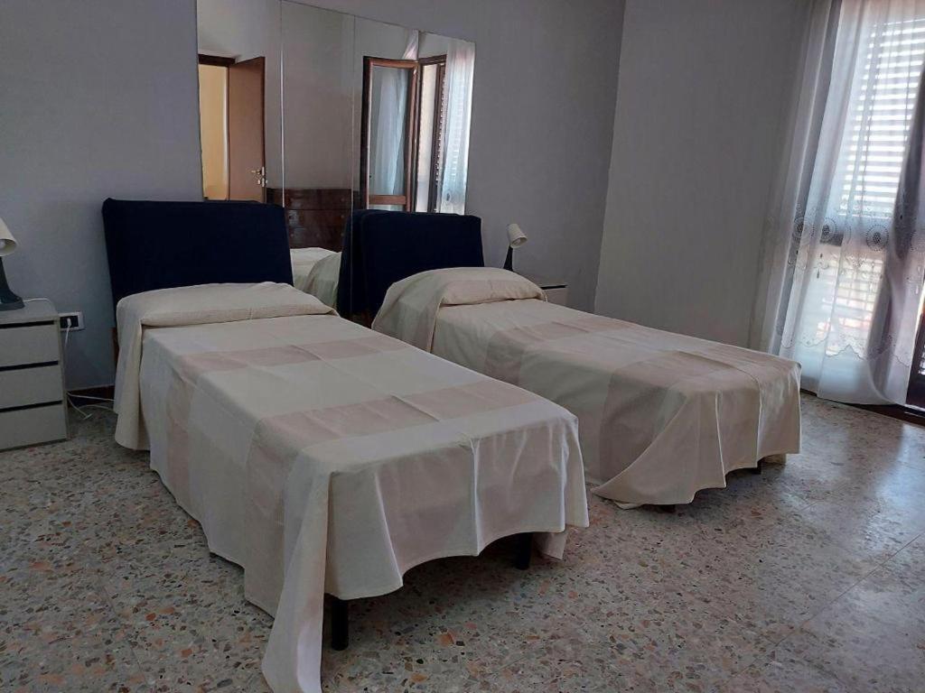 House Costa Bed & Breakfast Месина Екстериор снимка